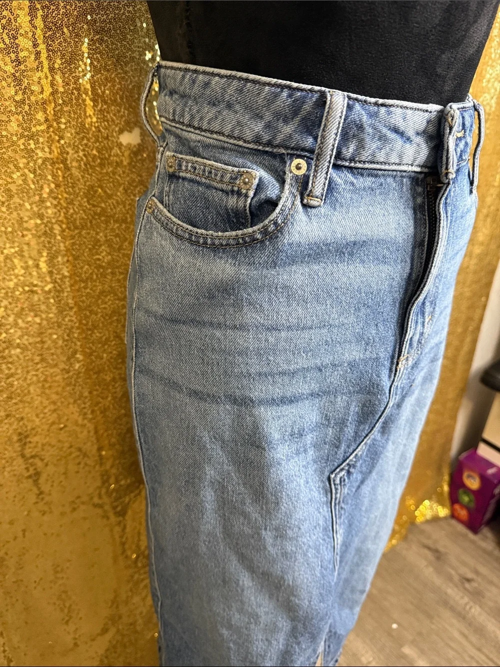 Lucky Brand Light Blue Denim Jeans with Tan Leather Logo Patch